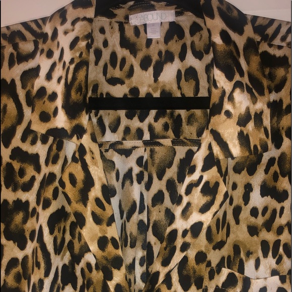 Abound Tan Leopard Camp Shirt - Picture 9 of 12